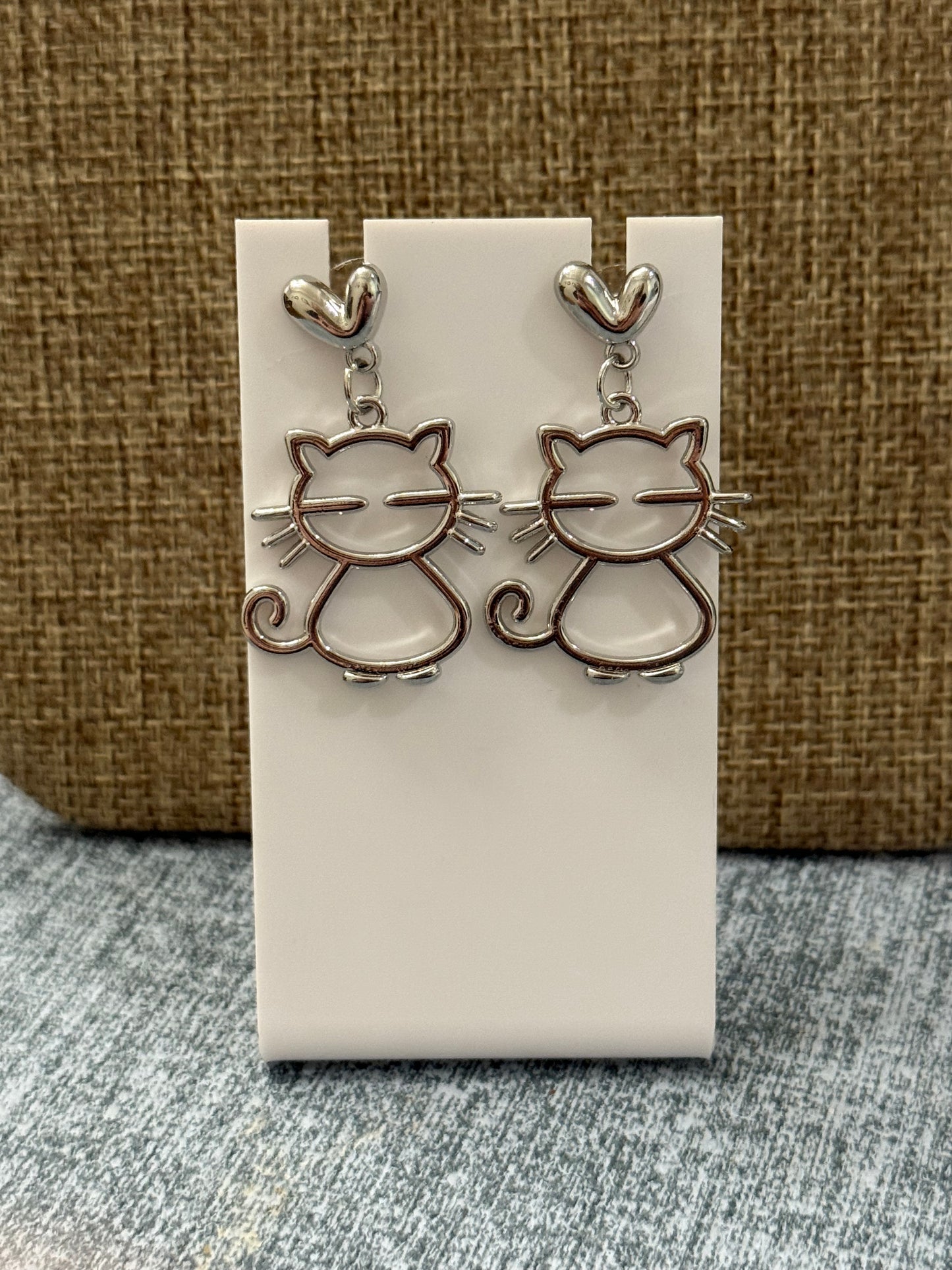 Cute Cat Earrings with Heart Studs – Silver Outline Kitty Dangle Jewelry – Whimsical Cat Lover Gift
