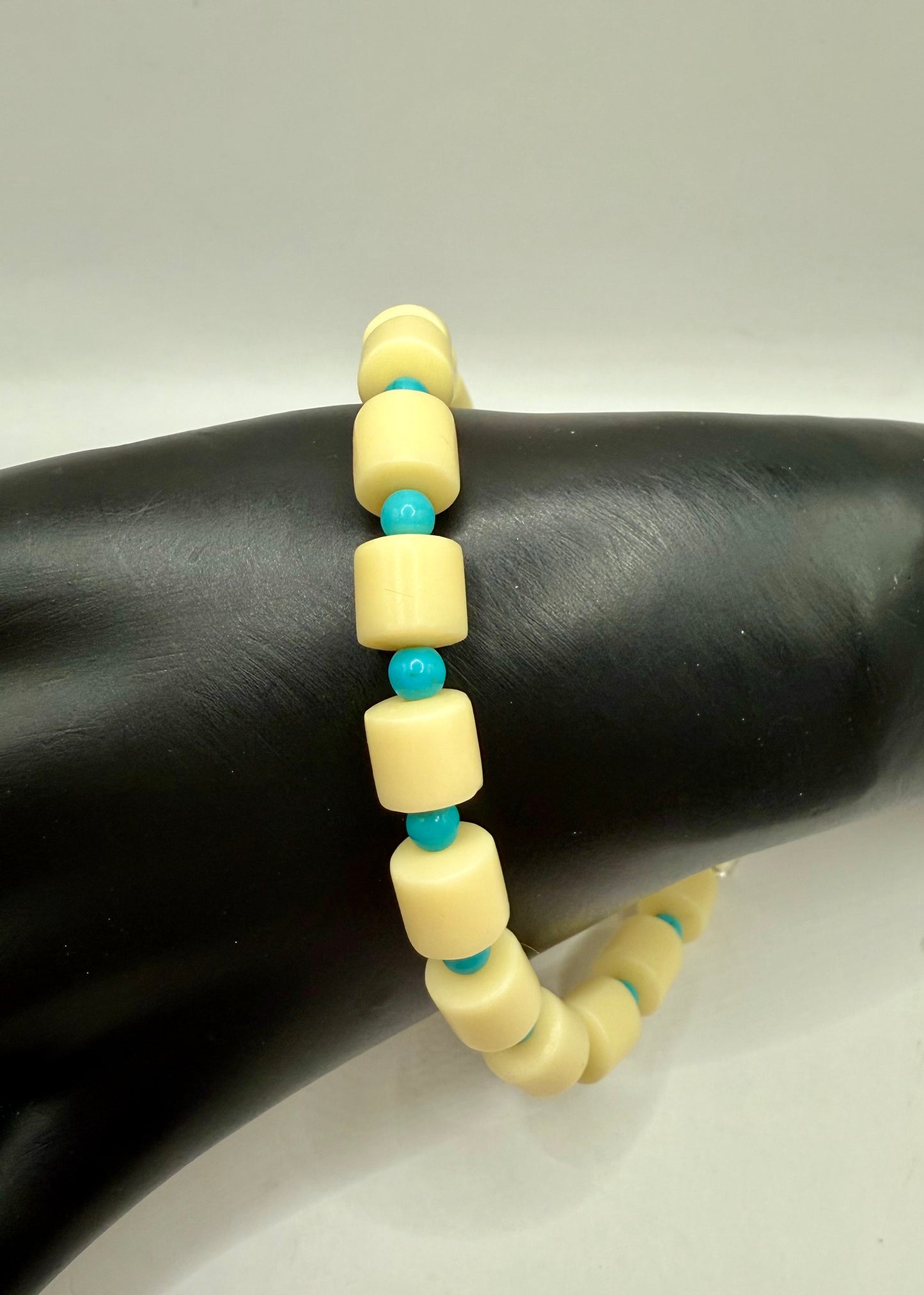 Bodhi and Turquoise Howlite Stretch Bracelet – 8” | Earthy Beaded Bracelet | Boho Style | Free Resizing Available