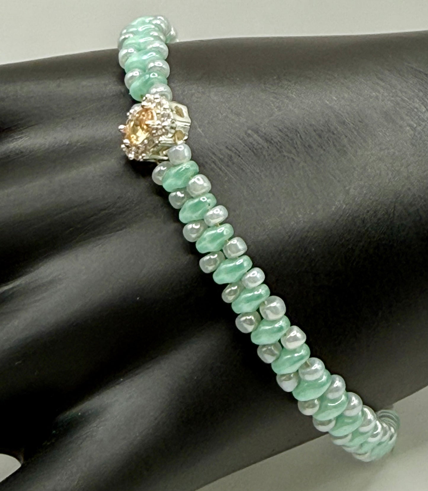 7.5” Mint Green & Glass Pearl Beaded Bracelet with Golden Crystal Focal – Clasp Bracelet
