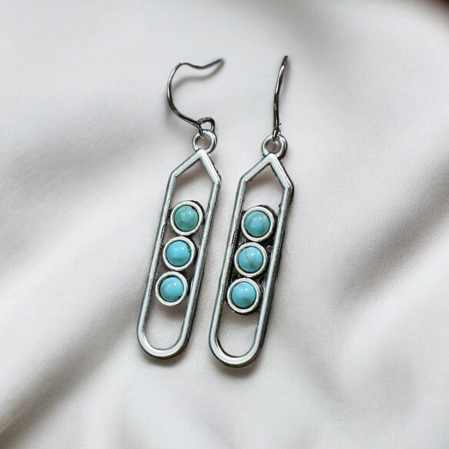 Silver Plated Vertical Howlite Earrings