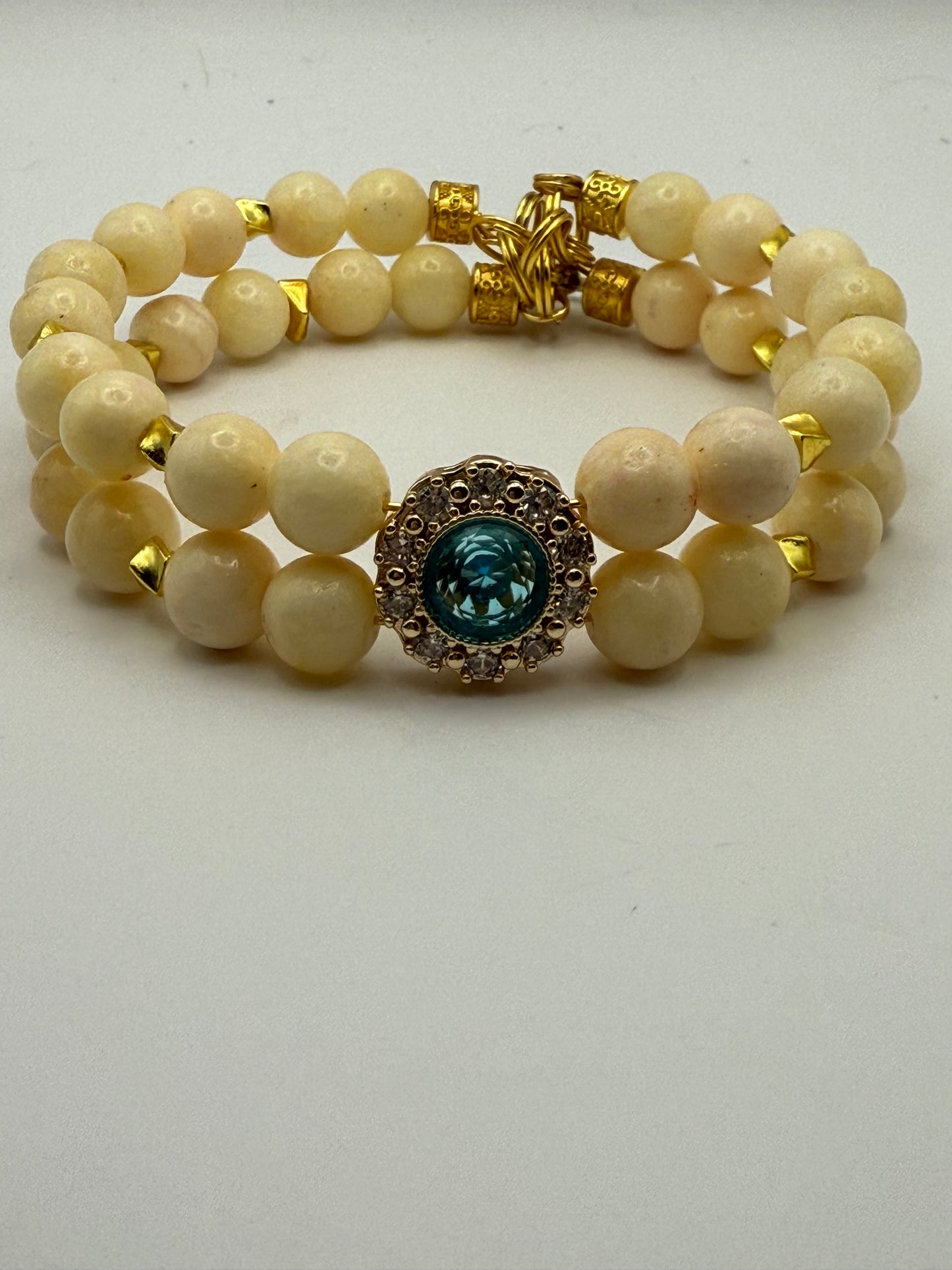 Vibrant Yellow Jade Double Strand Bracelet with Striking Blue Center Focal 7.5"