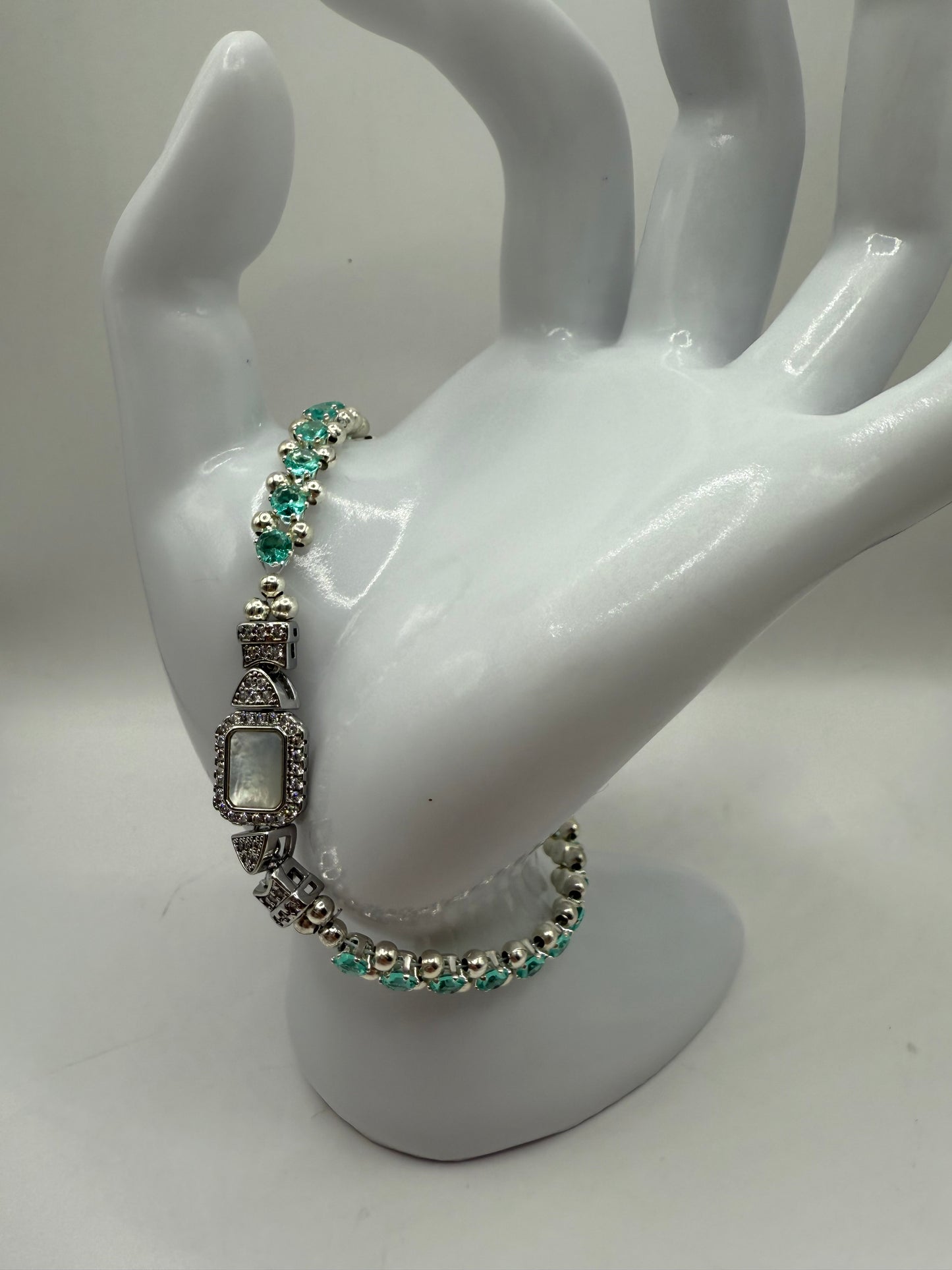 Elegant Rhinestone Bracelet with Mother of Pearl Clasp – 7.75” – Sparkling Silver Tone Jewelry – Statement Bracelet – Gift for Her