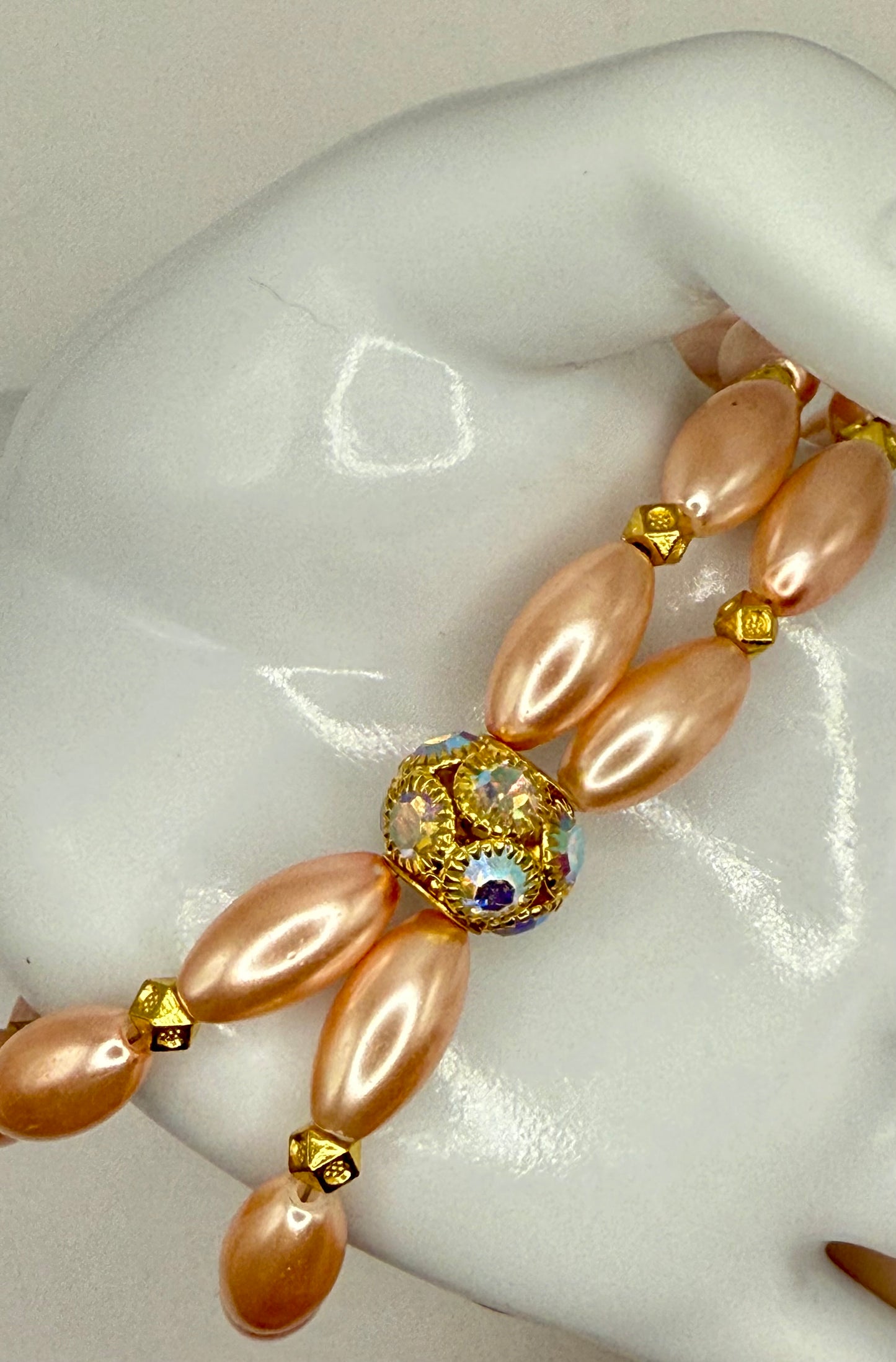 8” Peach Pearl Beaded Clasp Bracelet with Iridescent Crystal Focal – Double Strand Vintage-Inspired Elegance