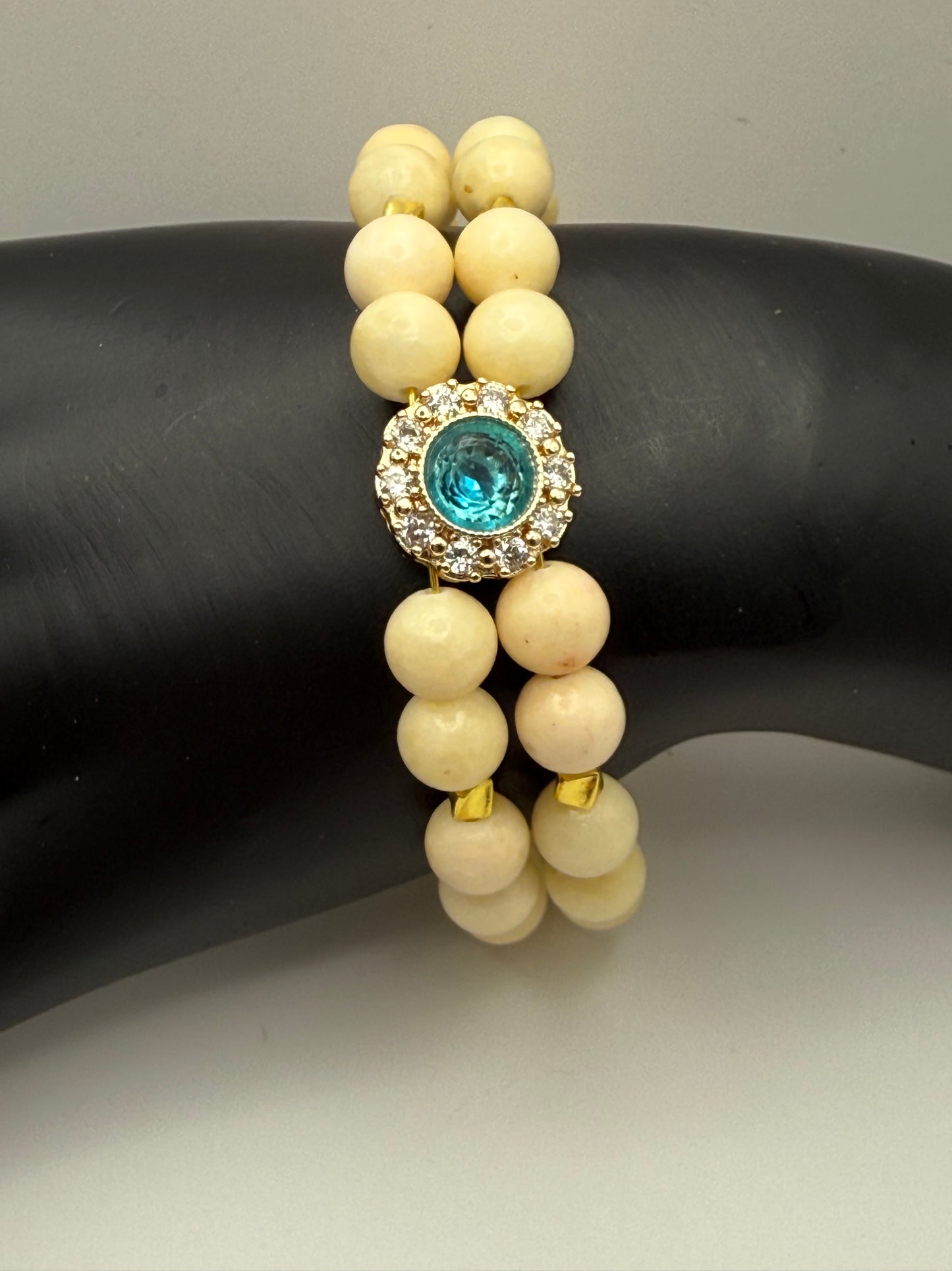 Vibrant Yellow Jade Double Strand Bracelet with Striking Blue Center Focal 7.5"