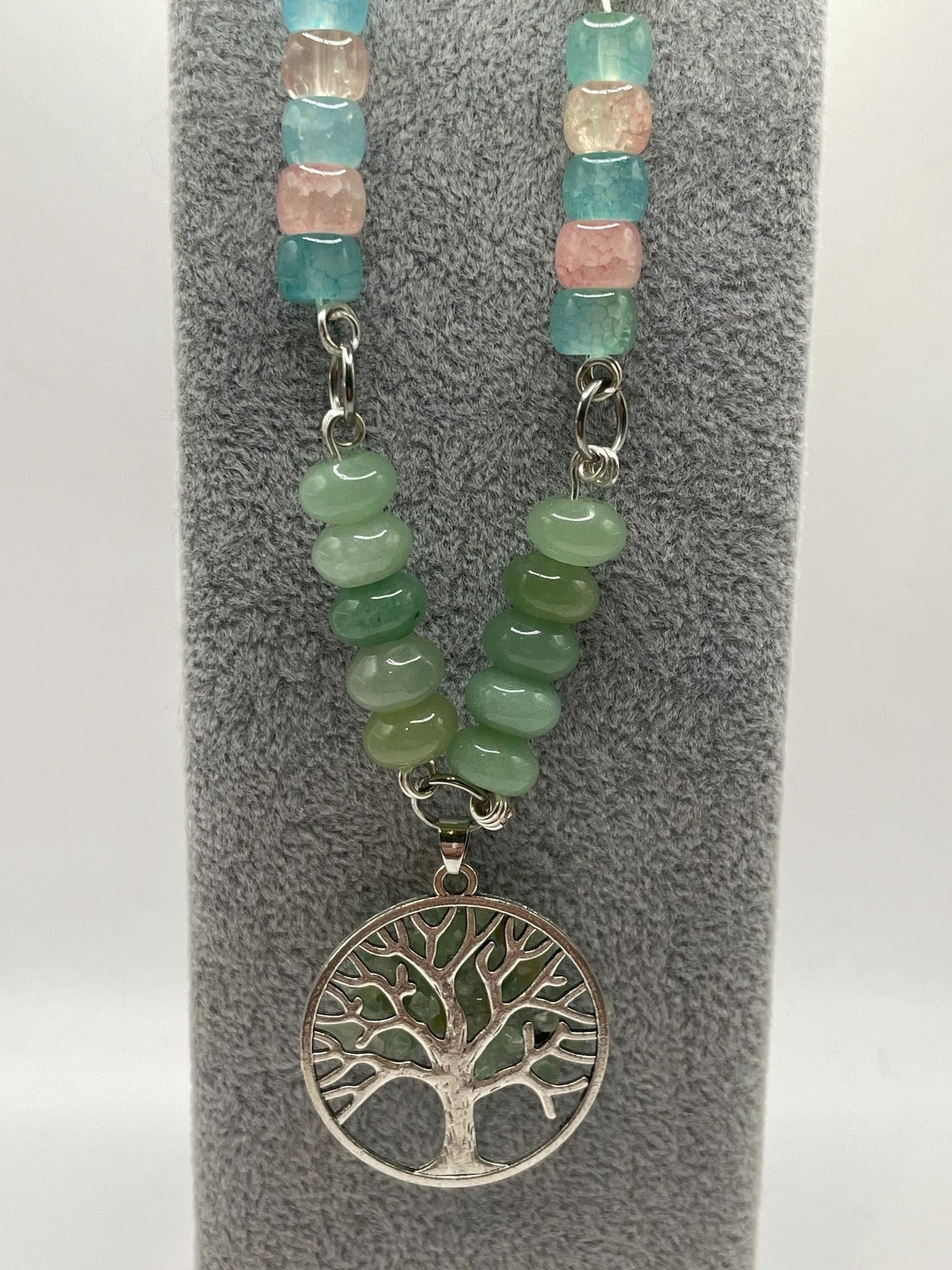 Green Aventurine 22" silver necklace with Tree of Life pendant