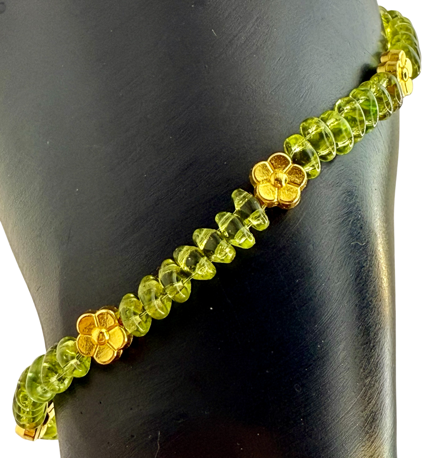 Green and Gold delicate glass bracelet 8"