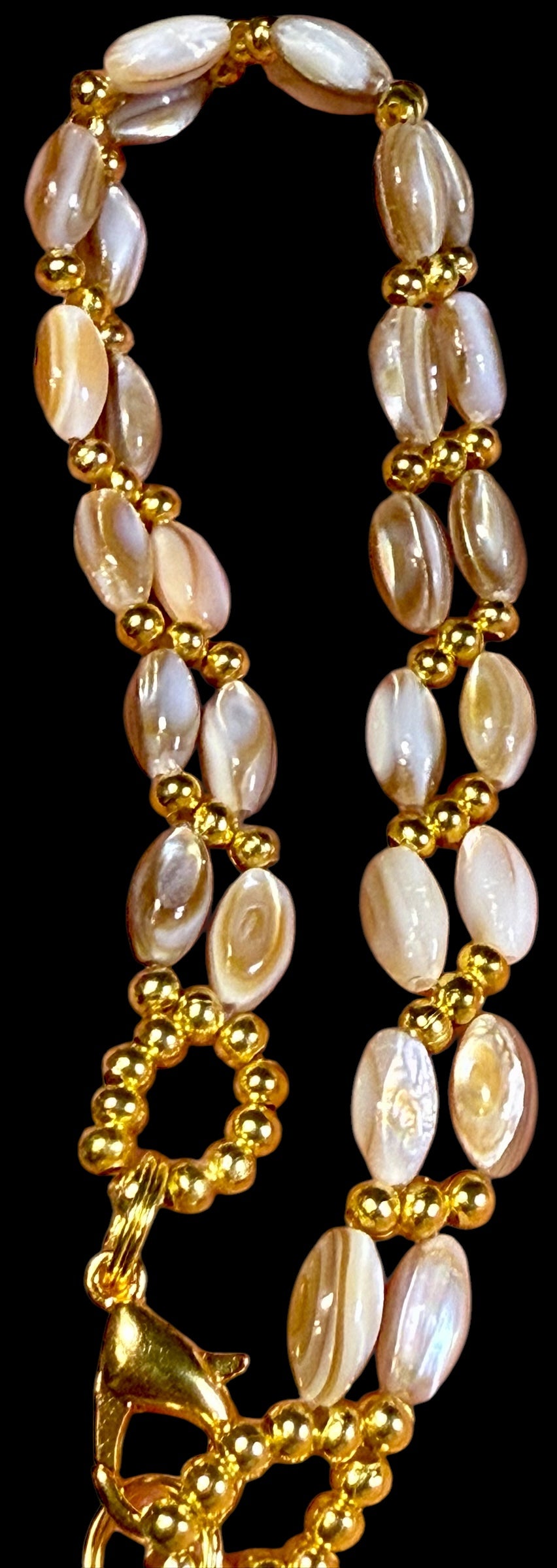 Braided Shell and Gold Accents Bracelet 8"