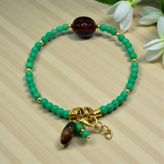 Southwest Boho Green Howlite Bracelet | 7–7.5” Adjustable Beaded Bracelet with Gold Accents | Handmade Bohemian Jewelry