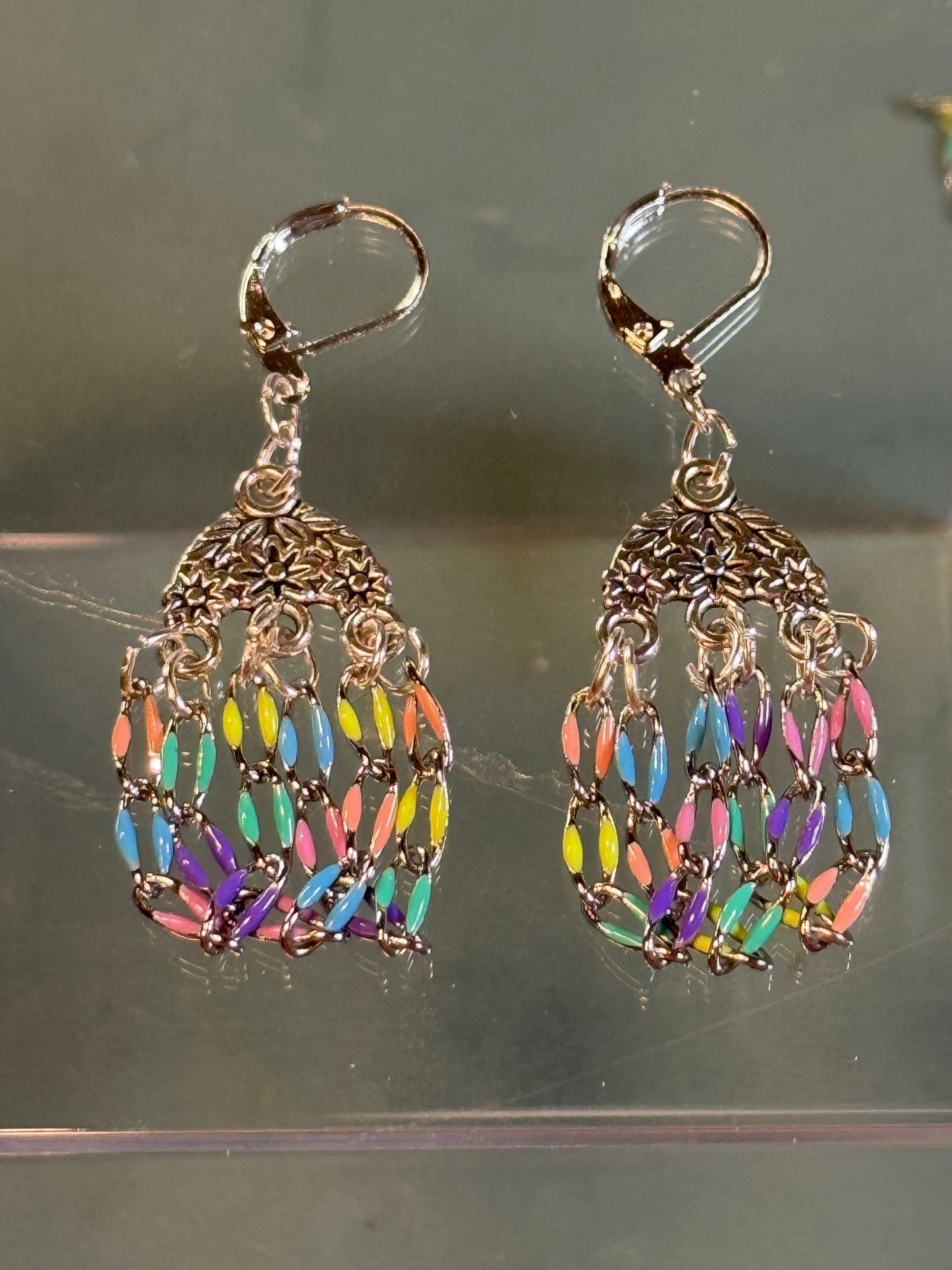 Multi-Pastel Chain Bracelet 8" with matching swag-style earrings