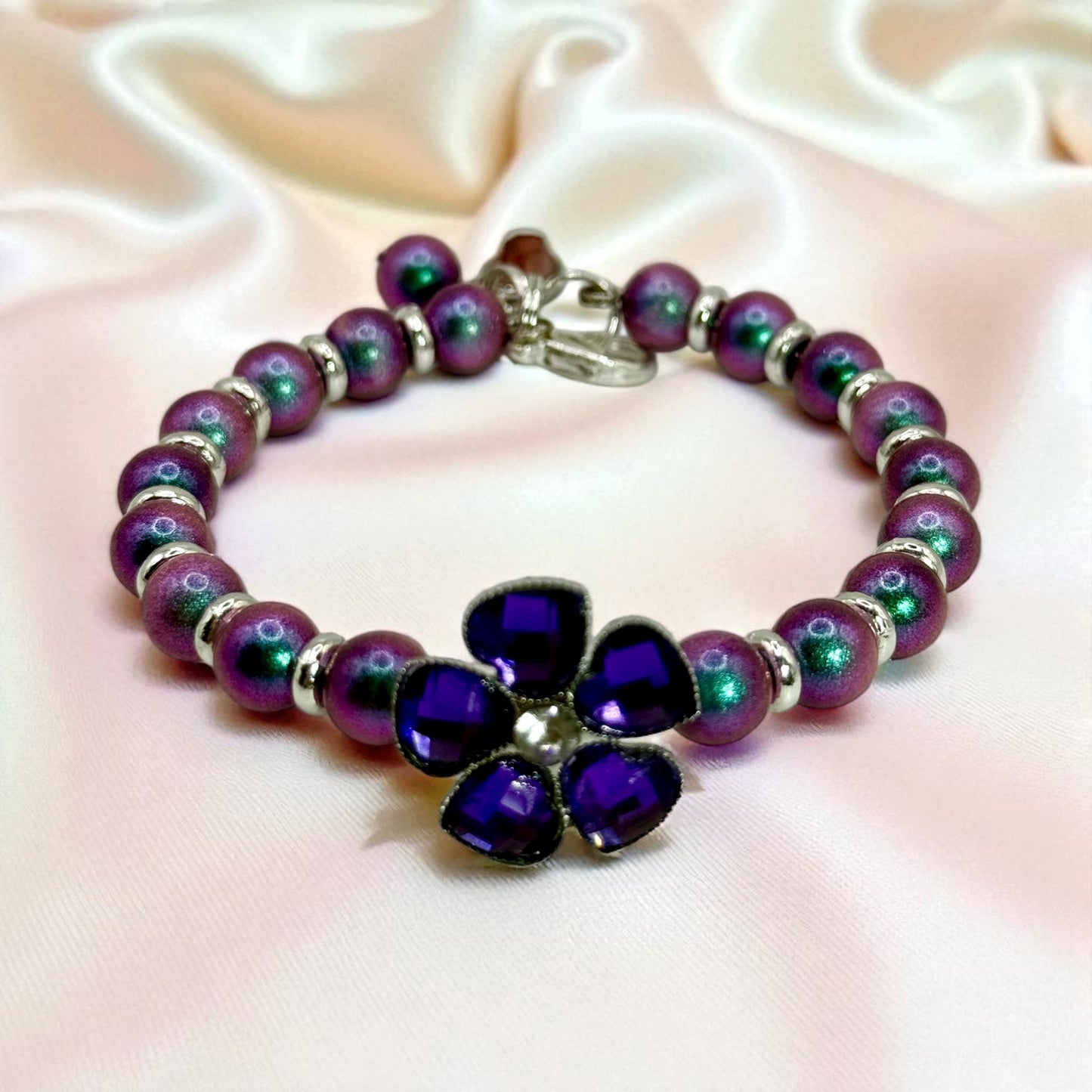 Purple Flower Bracelet – 7.75” Clasp Bracelet | Handmade Beaded Jewelry | Violet Crystal Floral Bracelet | Gift for Her