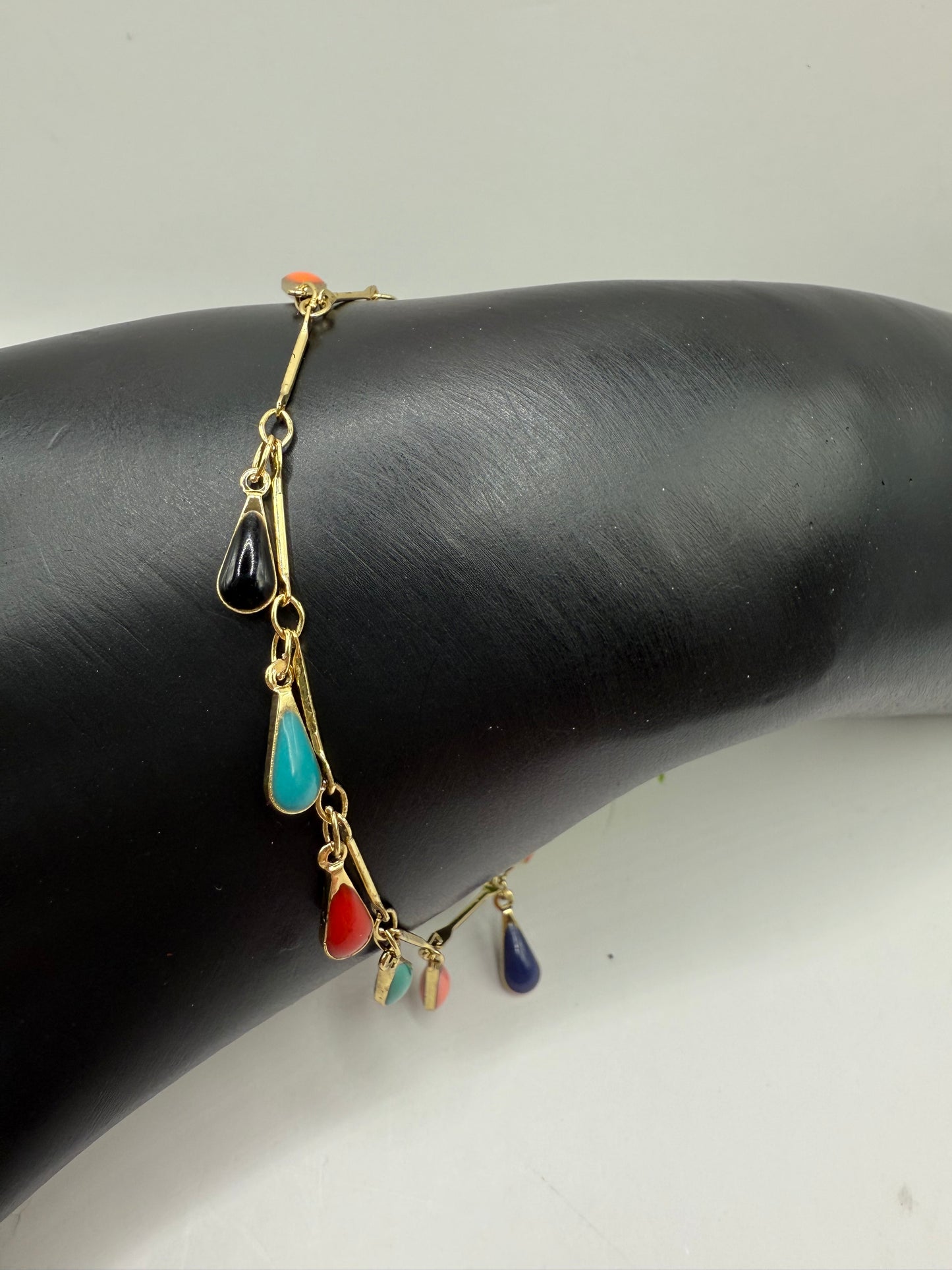 26” Multi-Color Teardrop Charm Necklace with Matching Earrings & Adjustable Bracelet – Gold Tone Boho Jewelry Set
