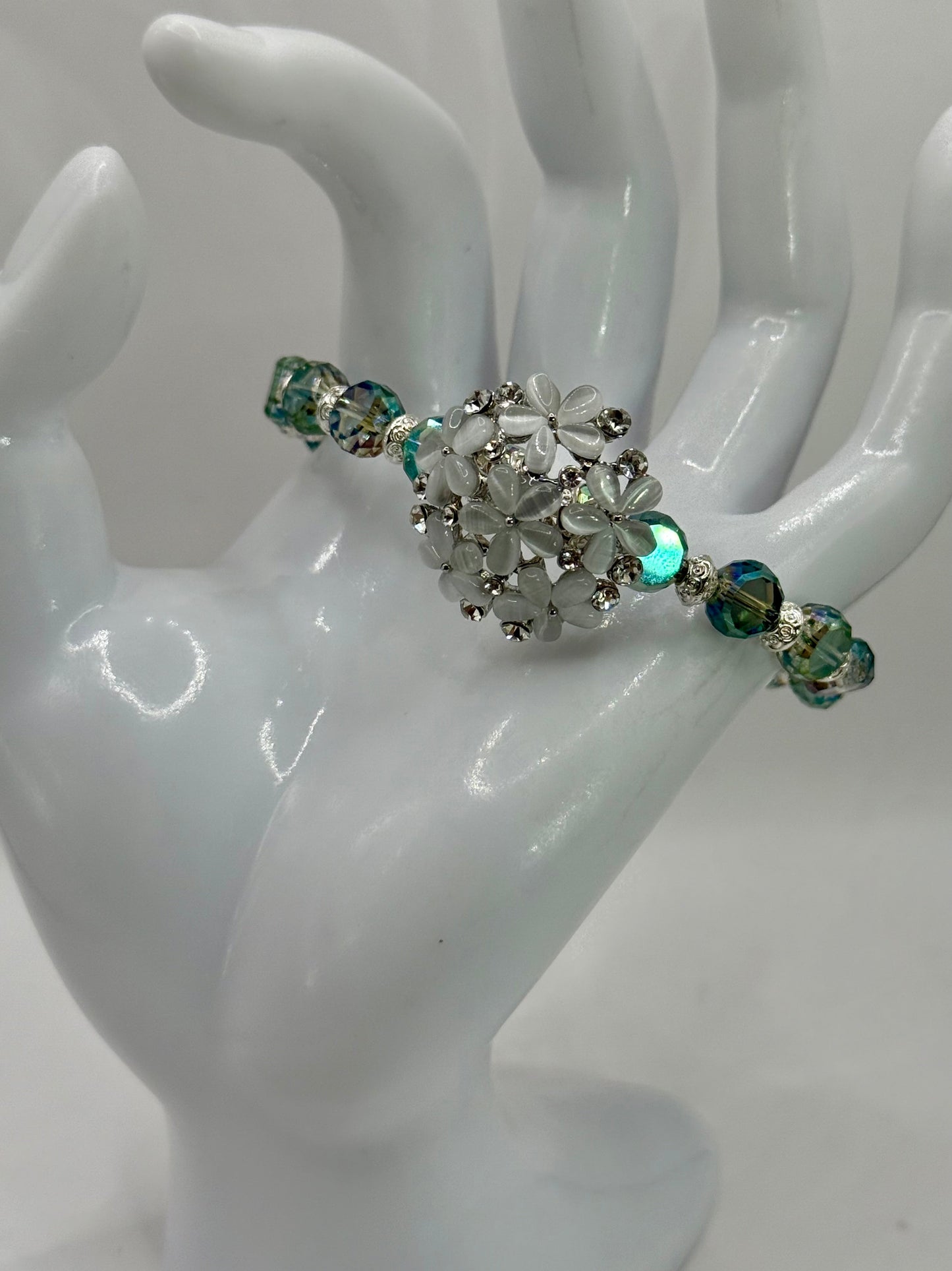 White Floral Crystal Bracelet – 7.5” Beaded Clasp Bracelet | Handmade Jewelry | Sparkling Gift for Her
