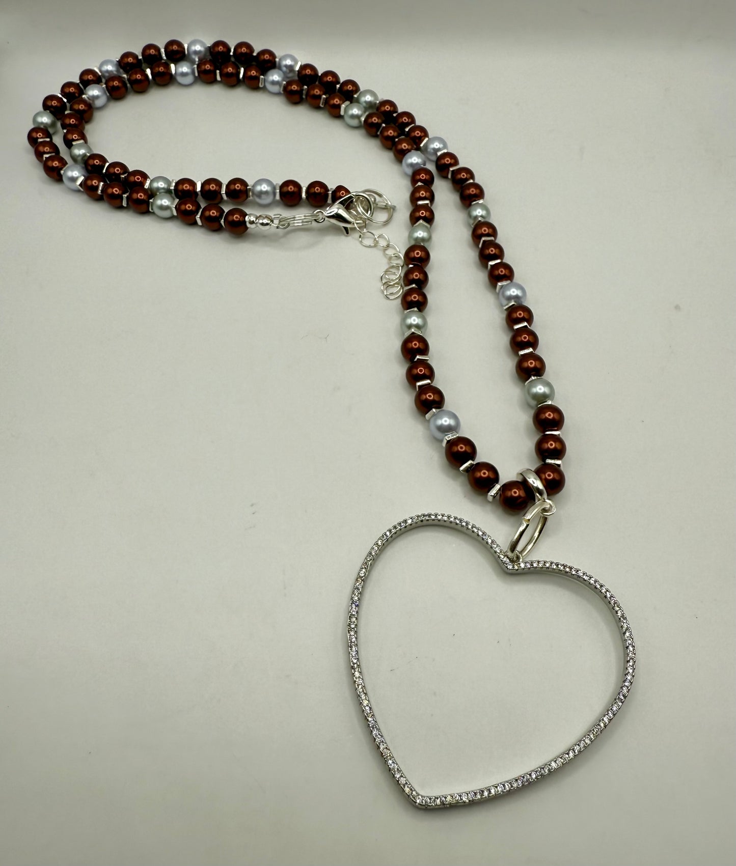 Ivory & Burgundy Glass Pearl Necklace – 26” Beaded Heart Pendant – Handmade Statement Jewelry – Elegant Gift for Her – Anniversary Necklace