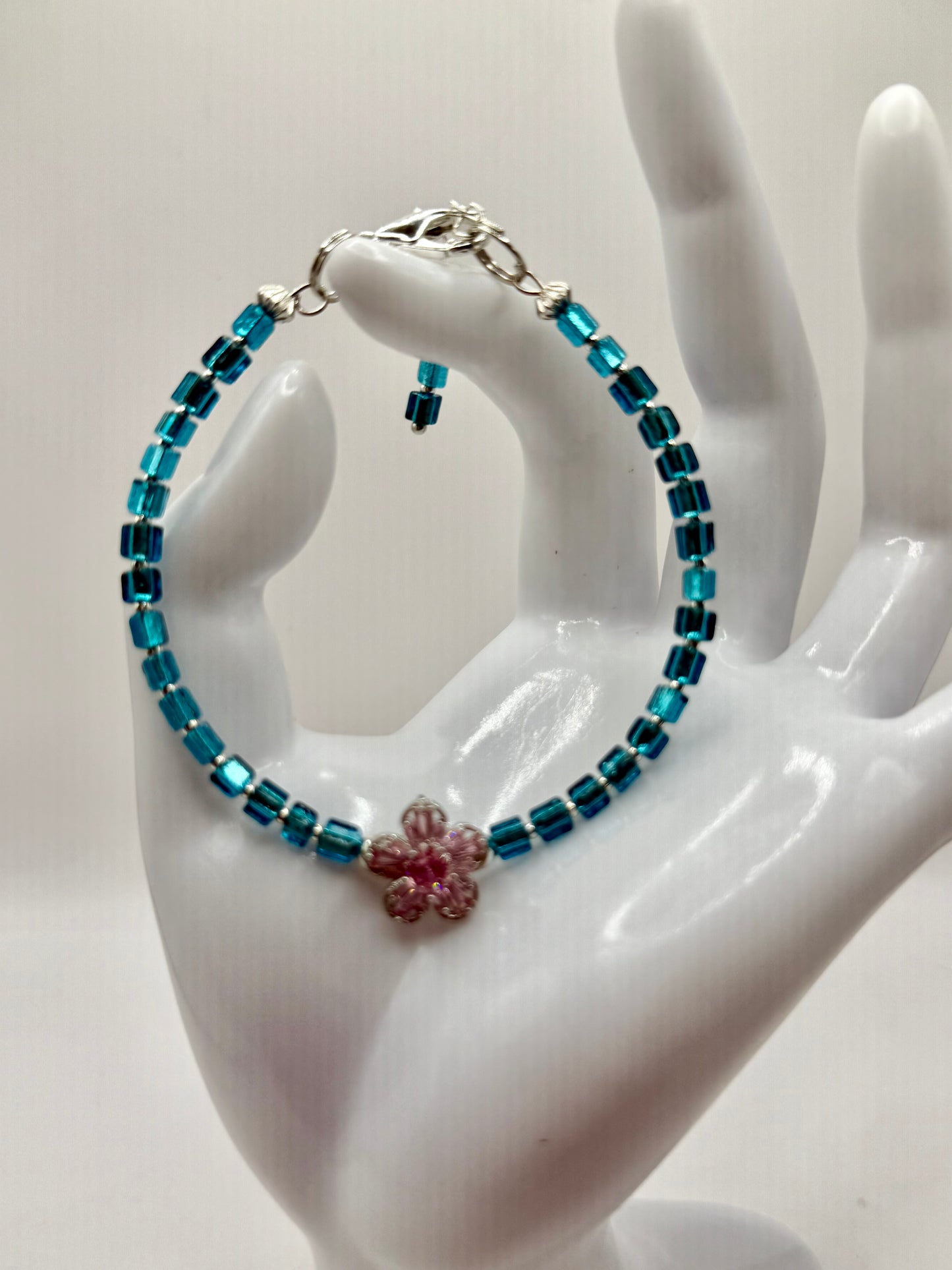 Teal Glass Beaded Bracelet with Pink Crystal Flower Focal – 7.5” Clasp Bracelet – Dainty Handmade Jewelry – Gift for Her