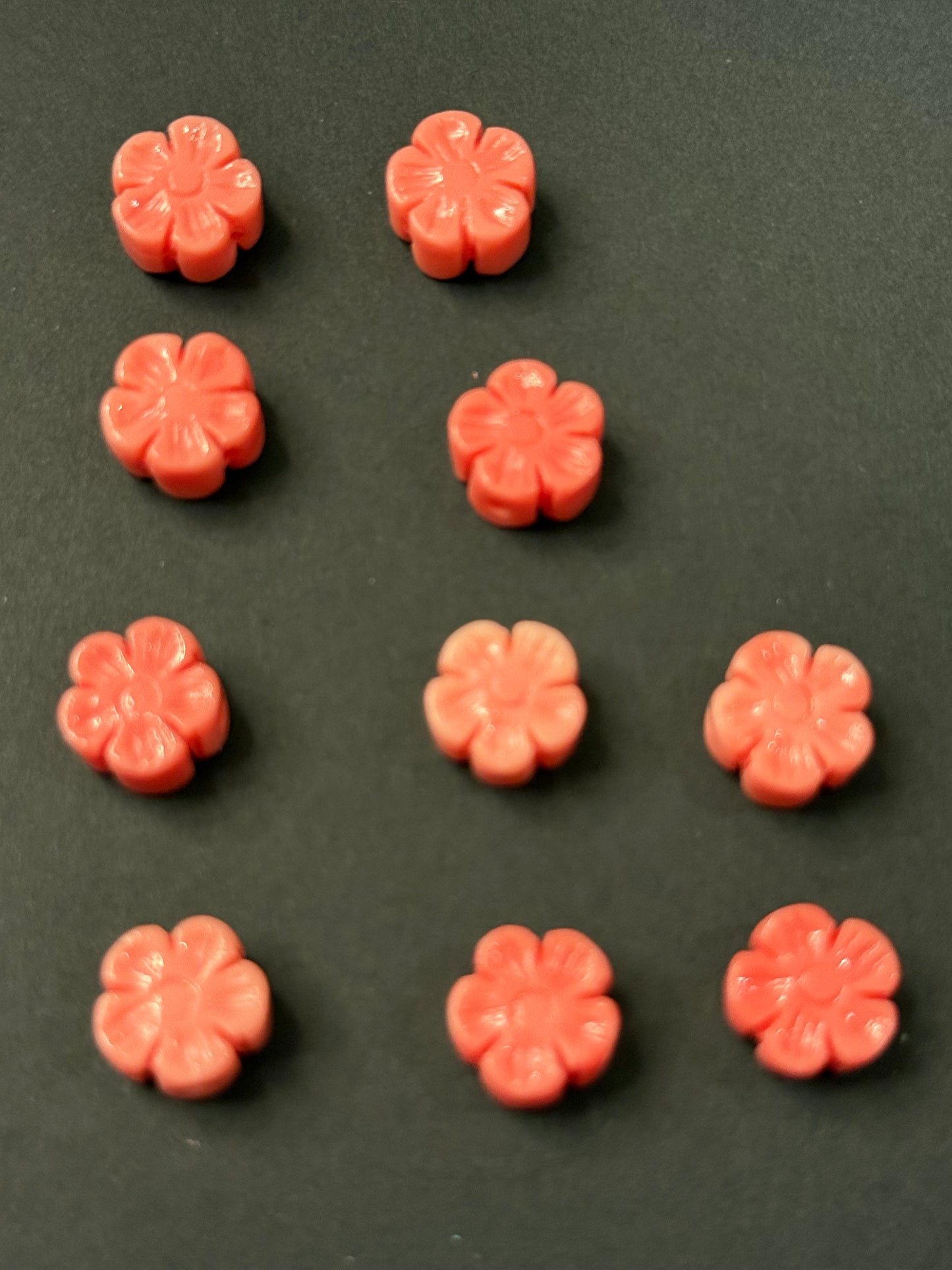 DESTASH - Peach/Pink Hibiscus Shell Focal. Set of 10