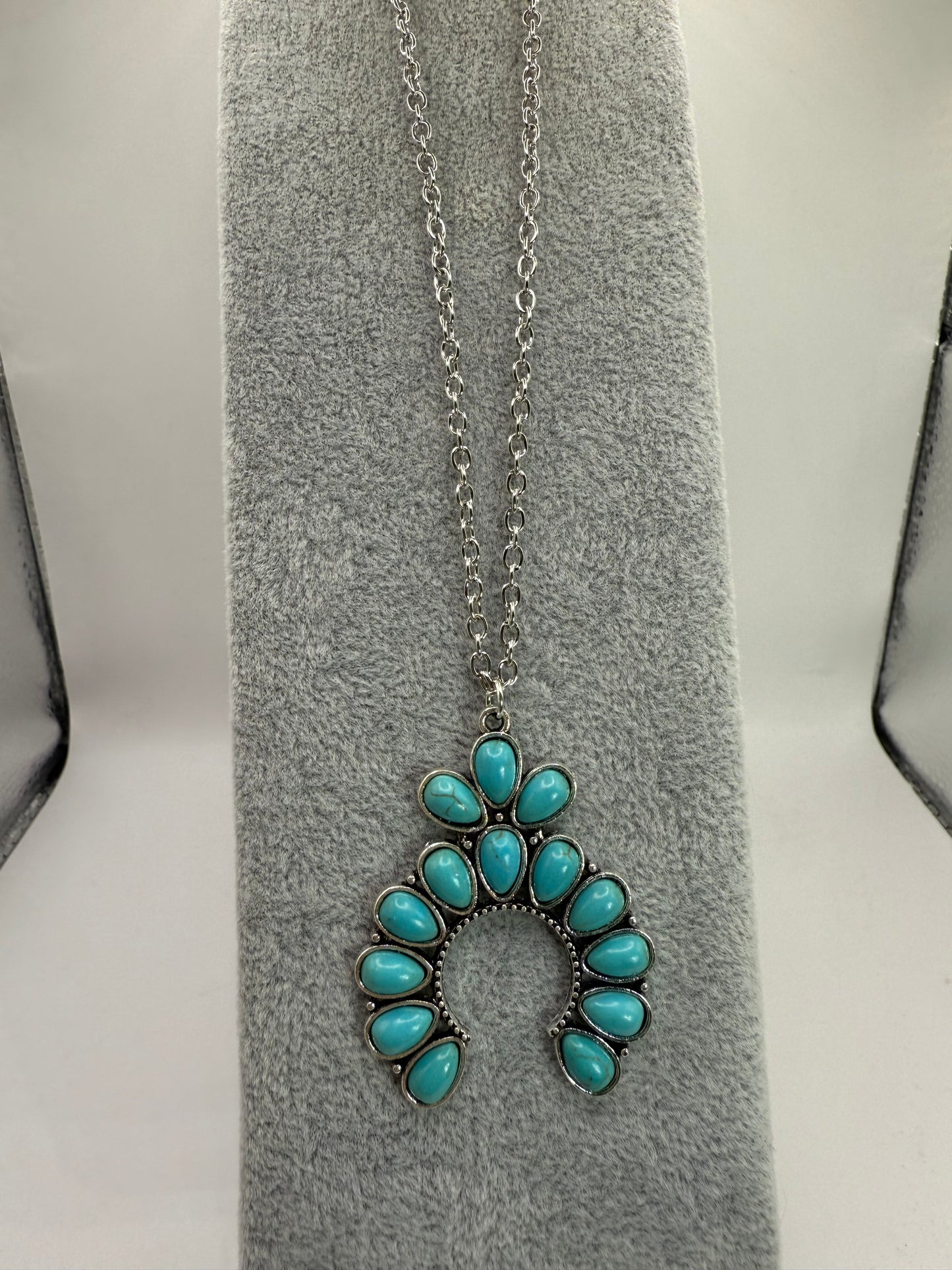 Turquoise Howlite Squash Blossom Necklace – 18” Silver Chain