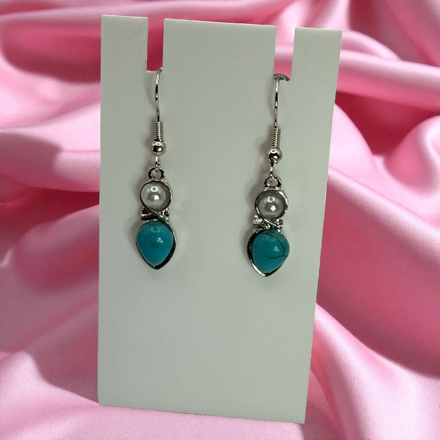 Turquoise Howlite and Glass Pearl Drop Earrings – Silver Dangle Handmade Jewelry