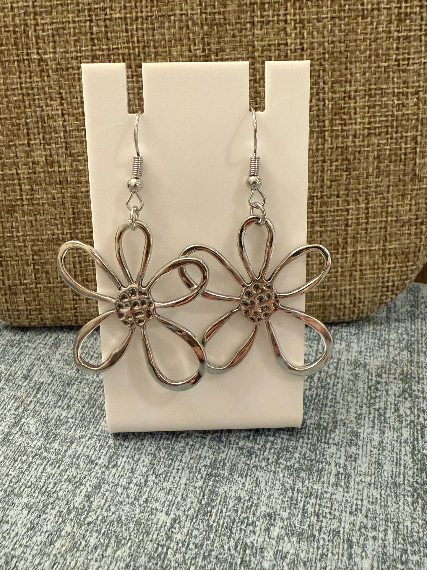 Boho Flower Necklace & Earrings Set – Silver Daisy Jewelry – Festival Statement Jewelry Gift