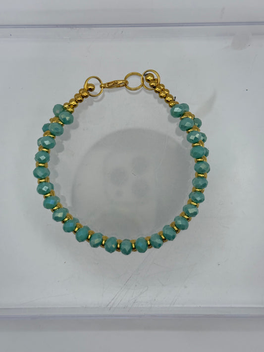 Seafoam Double Strand Bracelet 7.5"