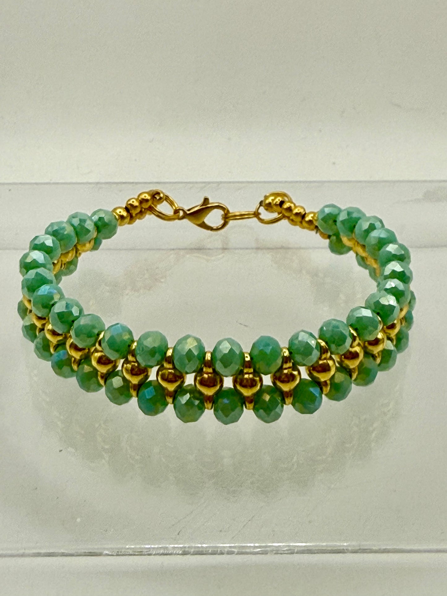 Seafoam Double Strand Bracelet 7.5"