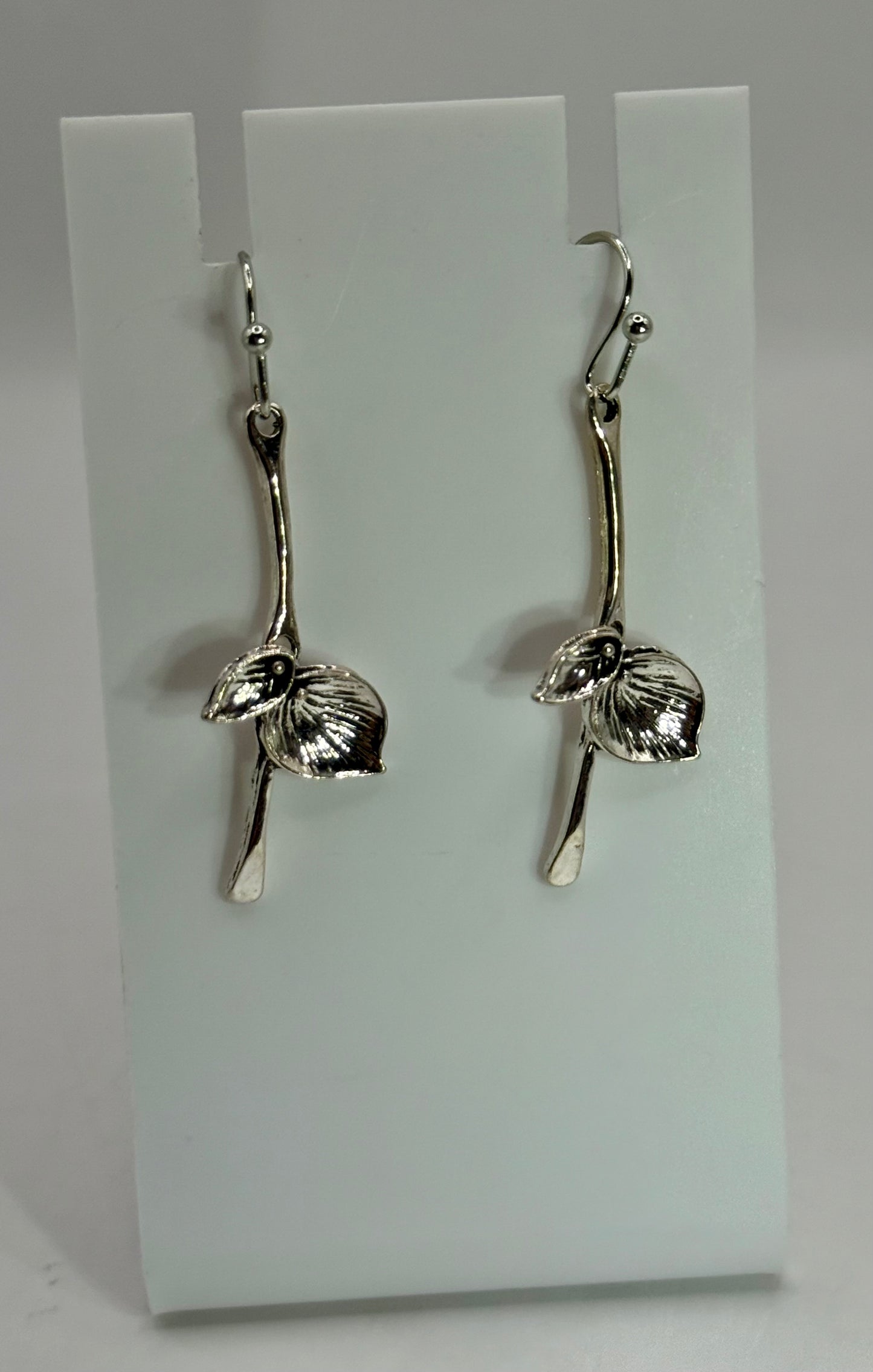 Silver Leaf Earrings – Botanical Dangle Earrings, Nature Inspired Jewelry, Lightweight Drop Earrings, Gift for Her