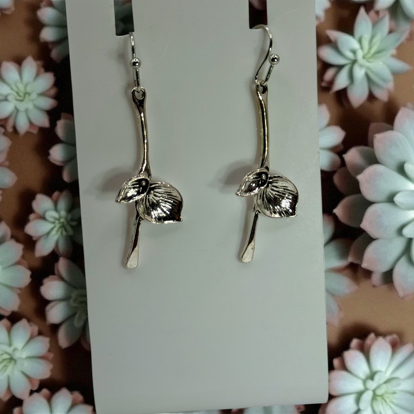 Silver Leaf Earrings – Botanical Dangle Earrings, Nature Inspired Jewelry, Lightweight Drop Earrings, Gift for Her