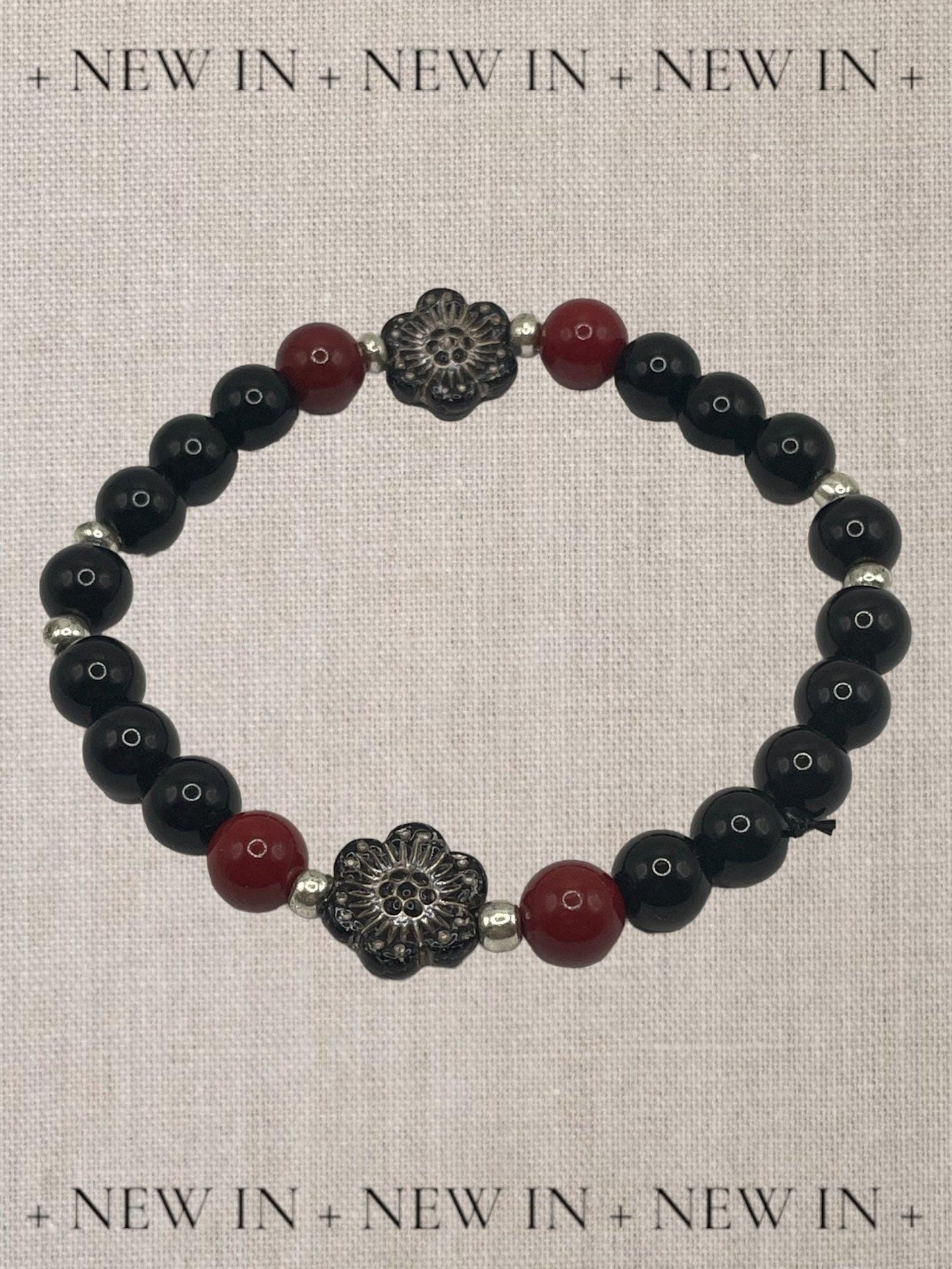 Cinnamon Flower stretch bracelet 7.75&quot;
