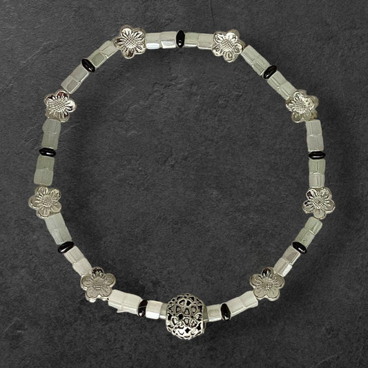 Mother of Pearl with Silver Flower Accents Stretch Bracelet 7.5&quot;